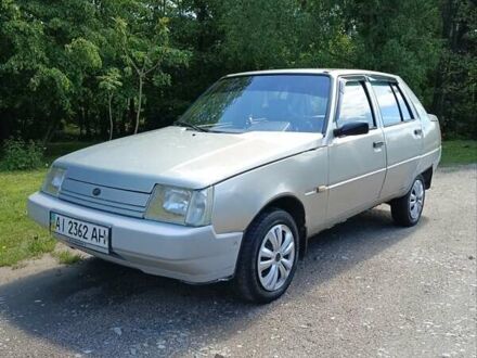 ЗАЗ 1103 Славута 2005 у Богуславе на Automoto.ua Бежевий ЗАЗ 1103 Славута, об'ємом двигуна 1.2 л та пробігом 135 тис. км за 850 $, фото 1 на Automoto.ua