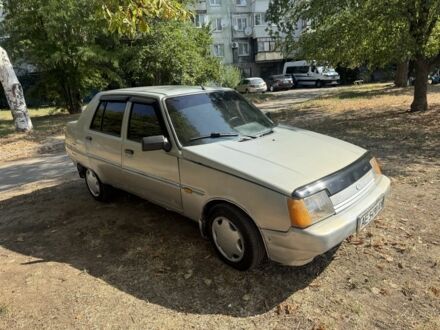 ЗАЗ 1103 Славута 2007 в Запорожье на Automoto.ua Бежевый ЗАЗ 1103 Славута, объемом двигателя 1.3 л и пробегом 200 тыс. км за 601 $, фото 1 на Automoto.ua
