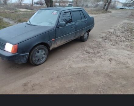 Черный ЗАЗ 1103 Славута, объемом двигателя 0 л и пробегом 88 тыс. км за 592 $, фото 2 на Automoto.ua