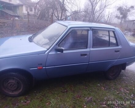 Фиолетовый ЗАЗ 1103 Славута, объемом двигателя 1.2 л и пробегом 213 тыс. км за 379 $, фото 1 на Automoto.ua