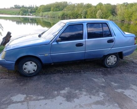 Фиолетовый ЗАЗ 1103 Славута, объемом двигателя 1.3 л и пробегом 120 тыс. км за 400 $, фото 2 на Automoto.ua