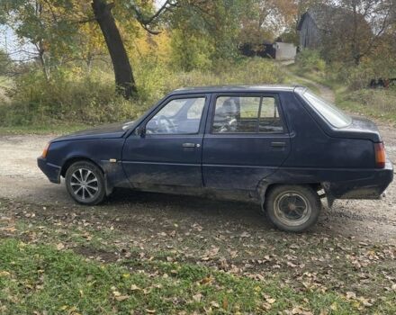 Фіолетовий ЗАЗ 1103 Славута, об'ємом двигуна 1.2 л та пробігом 50 тис. км за 361 $, фото 4 на Automoto.ua