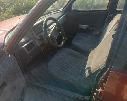 Красный ЗАЗ 1103 Славута, объемом двигателя 1.1 л и пробегом 150 тыс. км за 334 $, фото 6 на Automoto.ua