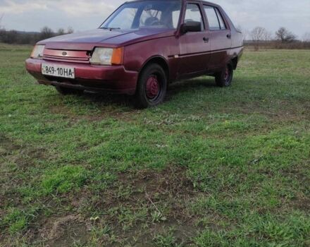 Красный ЗАЗ 1103 Славута, объемом двигателя 1.3 л и пробегом 12 тыс. км за 415 $, фото 3 на Automoto.ua