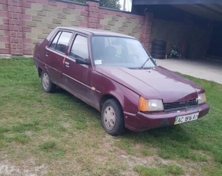 Красный ЗАЗ 1103 Славута, объемом двигателя 1.2 л и пробегом 10 тыс. км за 199 $, фото 1 на Automoto.ua