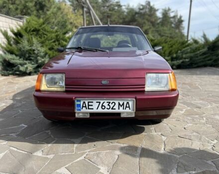 Красный ЗАЗ 1103 Славута, объемом двигателя 1.2 л и пробегом 112 тыс. км за 1550 $, фото 4 на Automoto.ua