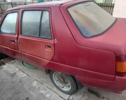 Красный ЗАЗ 1103 Славута, объемом двигателя 1.2 л и пробегом 70 тыс. км за 528 $, фото 3 на Automoto.ua