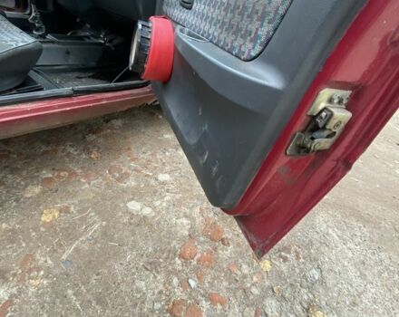 Красный ЗАЗ 1103 Славута, объемом двигателя 1.2 л и пробегом 220 тыс. км за 350 $, фото 6 на Automoto.ua