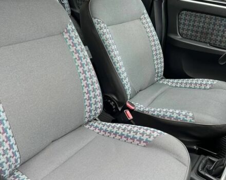 Красный ЗАЗ 1103 Славута, объемом двигателя 1.2 л и пробегом 88 тыс. км за 750 $, фото 13 на Automoto.ua