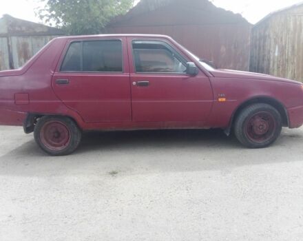 Красный ЗАЗ 1103 Славута, объемом двигателя 1.2 л и пробегом 28 тыс. км за 700 $, фото 1 на Automoto.ua