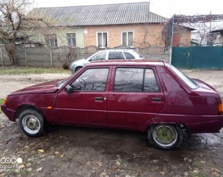 Червоний ЗАЗ 1103 Славута, об'ємом двигуна 1 л та пробігом 200 тис. км за 307 $, фото 5 на Automoto.ua