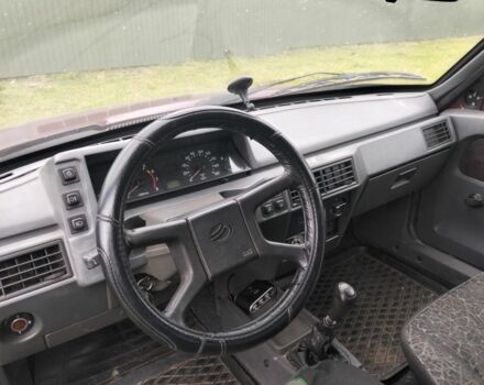 Червоний ЗАЗ 1103 Славута, об'ємом двигуна 1.2 л та пробігом 212 тис. км за 1718 $, фото 4 на Automoto.ua