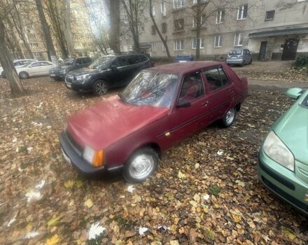 Красный ЗАЗ 1103 Славута, объемом двигателя 1.2 л и пробегом 2 тыс. км за 700 $, фото 5 на Automoto.ua