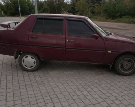Красный ЗАЗ 1103 Славута, объемом двигателя 1.2 л и пробегом 150 тыс. км за 450 $, фото 1 на Automoto.ua
