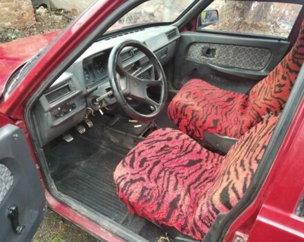 Червоний ЗАЗ 1103 Славута, об'ємом двигуна 1.2 л та пробігом 100 тис. км за 644 $, фото 4 на Automoto.ua