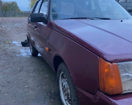 ЗАЗ 1103 Славута 2005 в Черняхове на Automoto.ua Красный ЗАЗ 1103 Славута, объемом двигателя 1.2 л и пробегом 242 тыс. км за 600 $, фото 6 на Automoto.ua