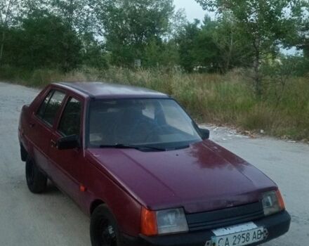 Красный ЗАЗ 1103 Славута, объемом двигателя 0 л и пробегом 68 тыс. км за 553 $, фото 4 на Automoto.ua