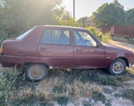 Червоний ЗАЗ 1103 Славута, об'ємом двигуна 1.2 л та пробігом 146 тис. км за 629 $, фото 2 на Automoto.ua