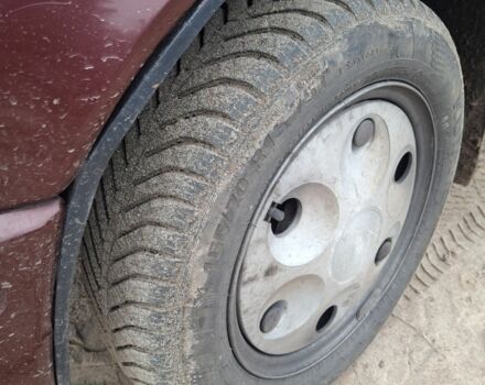 Красный ЗАЗ 1103 Славута, объемом двигателя 1.2 л и пробегом 82 тыс. км за 1000 $, фото 3 на Automoto.ua