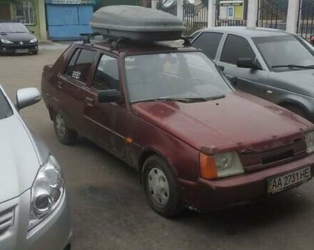 ЗАЗ 1103 Славута 2006 в Фастове на Automoto.ua Красный ЗАЗ 1103 Славута, объемом двигателя 1.2 л и пробегом 181 тыс. км за 1250 $, фото 3 на Automoto.ua