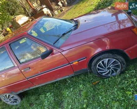 Красный ЗАЗ 1103 Славута, объемом двигателя 1.2 л и пробегом 200 тыс. км за 1200 $, фото 2 на Automoto.ua