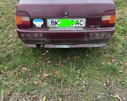 Красный ЗАЗ 1103 Славута, объемом двигателя 1.2 л и пробегом 400 тыс. км за 500 $, фото 1 на Automoto.ua