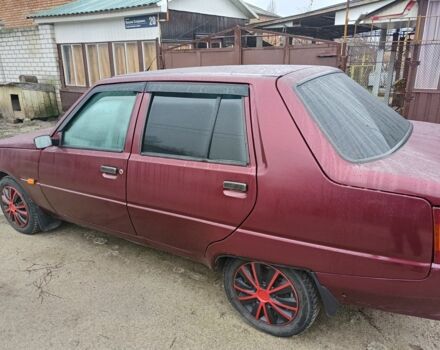 Червоний ЗАЗ 1103 Славута, об'ємом двигуна 1.2 л та пробігом 64 тис. км за 1396 $, фото 3 на Automoto.ua