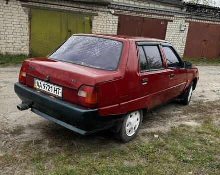 Червоний ЗАЗ 1103 Славута, об'ємом двигуна 1.2 л та пробігом 190 тис. км за 604 $, фото 3 на Automoto.ua