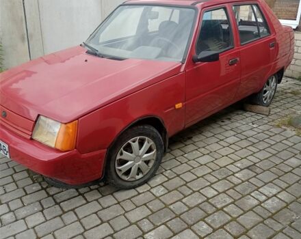 Красный ЗАЗ 1103 Славута, объемом двигателя 1.2 л и пробегом 86 тыс. км за 1100 $, фото 3 на Automoto.ua