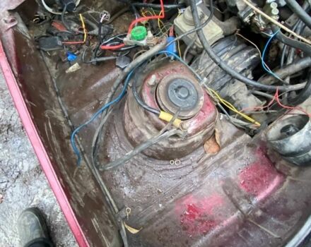 Красный ЗАЗ 1103 Славута, объемом двигателя 0 л и пробегом 100 тыс. км за 355 $, фото 3 на Automoto.ua