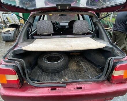 Красный ЗАЗ 1103 Славута, объемом двигателя 0 л и пробегом 100 тыс. км за 355 $, фото 2 на Automoto.ua