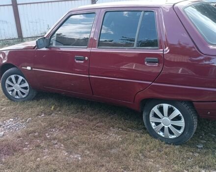 Красный ЗАЗ 1103 Славута, объемом двигателя 1 л и пробегом 370 тыс. км за 597 $, фото 3 на Automoto.ua