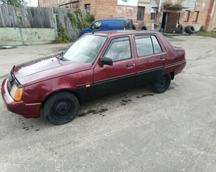 ЗАЗ 1103 Славута 2001 в Олевске на Automoto.ua Красный ЗАЗ 1103 Славута, объемом двигателя 1.2 л и пробегом 120 тыс. км за 799 $, фото 1 на Automoto.ua