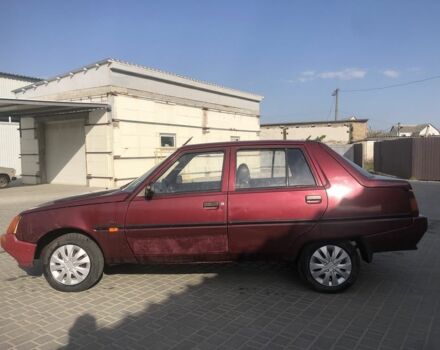 Красный ЗАЗ 1103 Славута, объемом двигателя 1.2 л и пробегом 195 тыс. км за 550 $, фото 6 на Automoto.ua