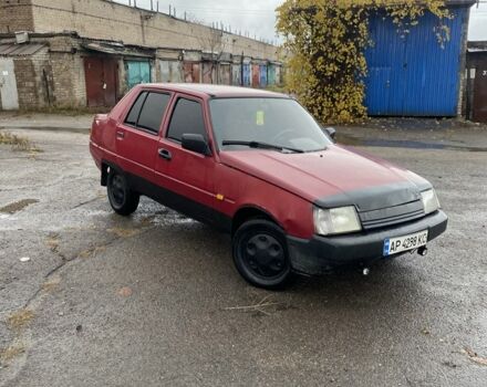 ЗАЗ 1103 Славута 2003 у Запоріжжя на Automoto.ua Червоний ЗАЗ 1103 Славута, об'ємом двигуна 1.2 л та пробігом 3 тис. км за 550 $, фото 1 на Automoto.ua