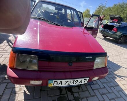 Красный ЗАЗ 1103 Славута, объемом двигателя 1.2 л и пробегом 173 тыс. км за 726 $, фото 3 на Automoto.ua