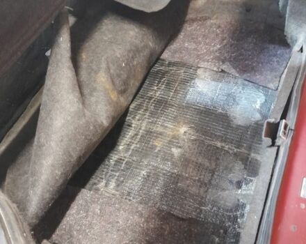 Красный ЗАЗ 1103 Славута, объемом двигателя 0 л и пробегом 3 тыс. км за 671 $, фото 7 на Automoto.ua