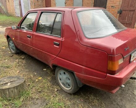 Червоний ЗАЗ 1103 Славута, об'ємом двигуна 1.2 л та пробігом 100 тис. км за 900 $, фото 4 на Automoto.ua