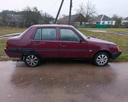 Красный ЗАЗ 1103 Славута, объемом двигателя 0 л и пробегом 350 тыс. км за 576 $, фото 4 на Automoto.ua