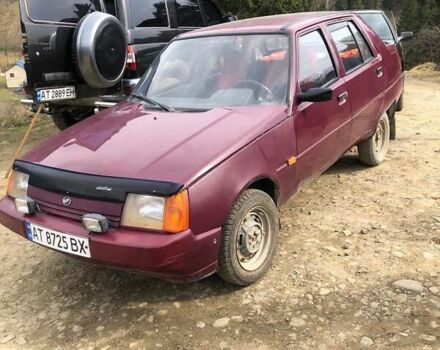 Красный ЗАЗ 1103 Славута, объемом двигателя 1.2 л и пробегом 150 тыс. км за 900 $, фото 1 на Automoto.ua