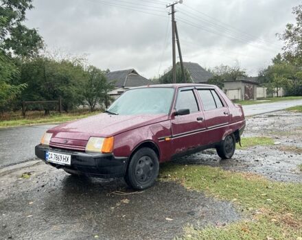Красный ЗАЗ 1103 Славута, объемом двигателя 1.2 л и пробегом 200 тыс. км за 600 $, фото 4 на Automoto.ua