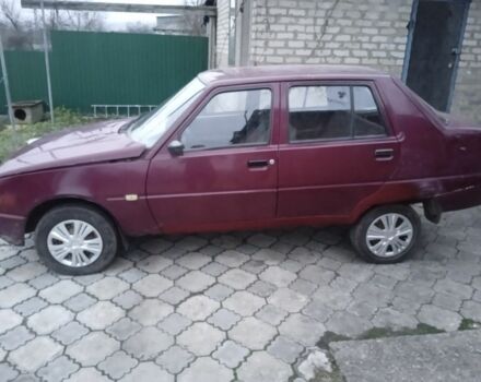 Красный ЗАЗ 1103 Славута, объемом двигателя 1 л и пробегом 60 тыс. км за 355 $, фото 1 на Automoto.ua