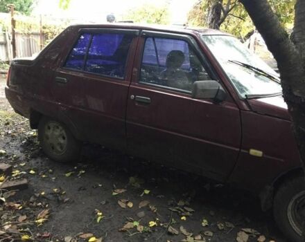 Красный ЗАЗ 1103 Славута, объемом двигателя 1.2 л и пробегом 119 тыс. км за 850 $, фото 2 на Automoto.ua