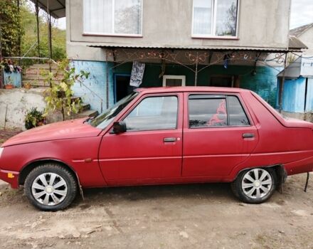 Червоний ЗАЗ 1103 Славута, об'ємом двигуна 1.2 л та пробігом 100 тис. км за 900 $, фото 5 на Automoto.ua