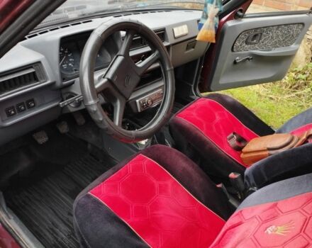 Красный ЗАЗ 1103 Славута, объемом двигателя 1.2 л и пробегом 140 тыс. км за 1000 $, фото 5 на Automoto.ua