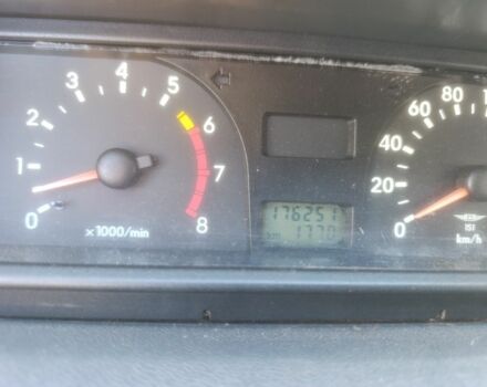 Красный ЗАЗ 1103 Славута, объемом двигателя 1.2 л и пробегом 177 тыс. км за 1435 $, фото 9 на Automoto.ua