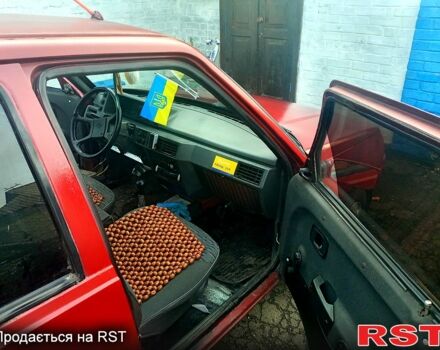 Красный ЗАЗ 1103 Славута, объемом двигателя 1.1 л и пробегом 238 тыс. км за 400 $, фото 3 на Automoto.ua