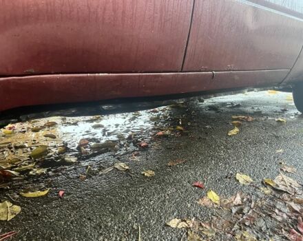 Красный ЗАЗ 1103 Славута, объемом двигателя 1.2 л и пробегом 2 тыс. км за 700 $, фото 5 на Automoto.ua