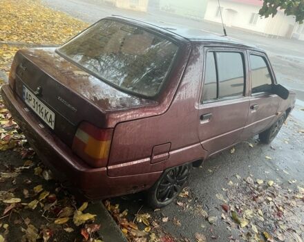 Красный ЗАЗ 1103 Славута, объемом двигателя 1.2 л и пробегом 2 тыс. км за 700 $, фото 2 на Automoto.ua