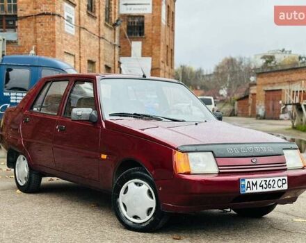Червоний ЗАЗ 1103 Славута, об'ємом двигуна 1.2 л та пробігом 85 тис. км за 1900 $, фото 3 на Automoto.ua